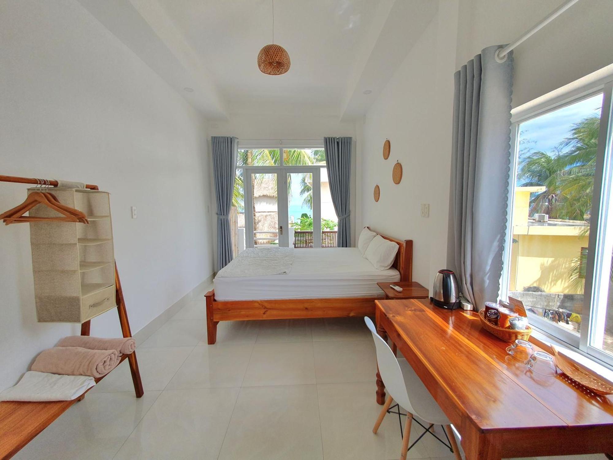 Lucky Spot Beach Bungalow Song Cau Exteriör bild