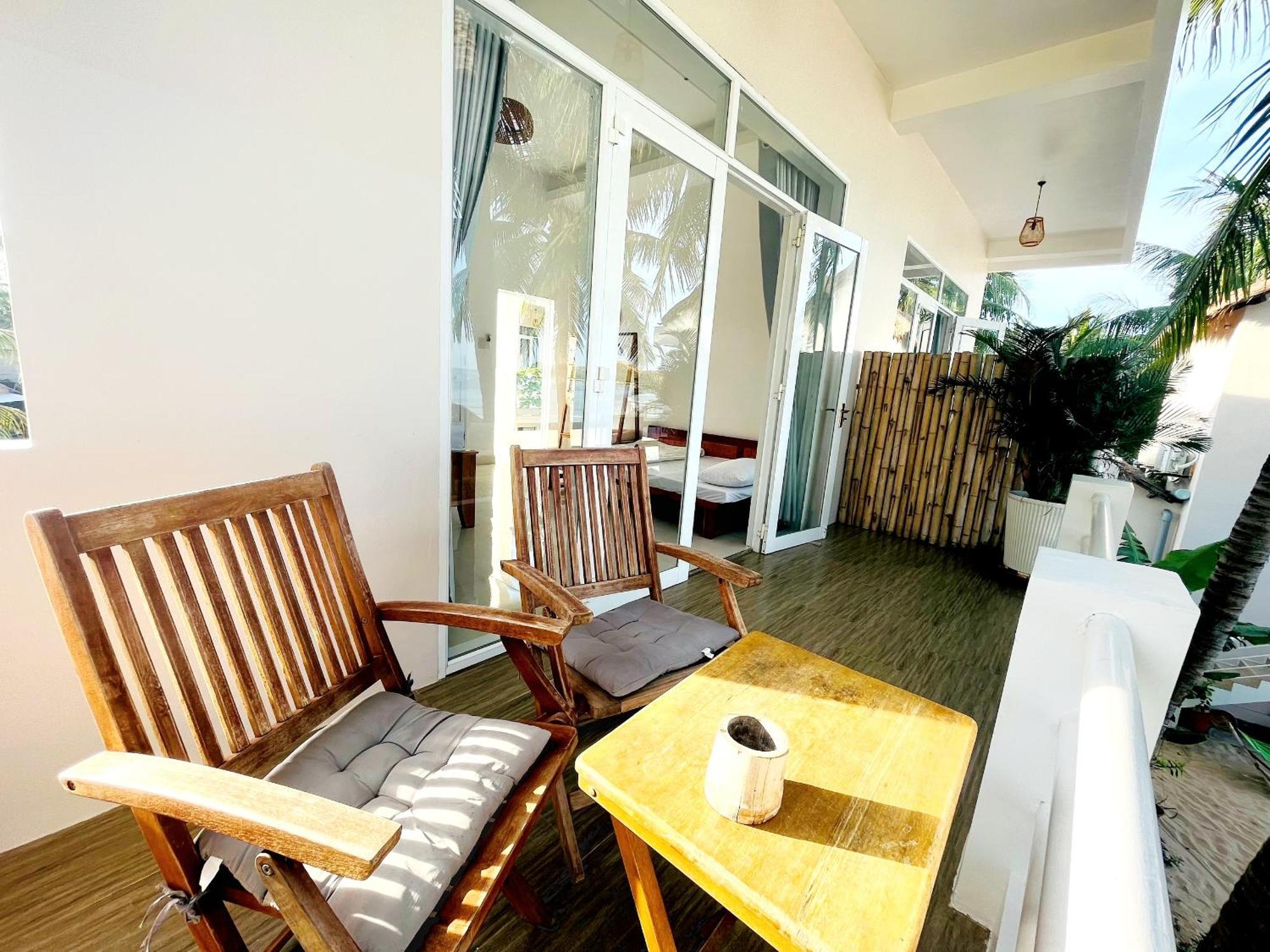 Lucky Spot Beach Bungalow Song Cau Exteriör bild